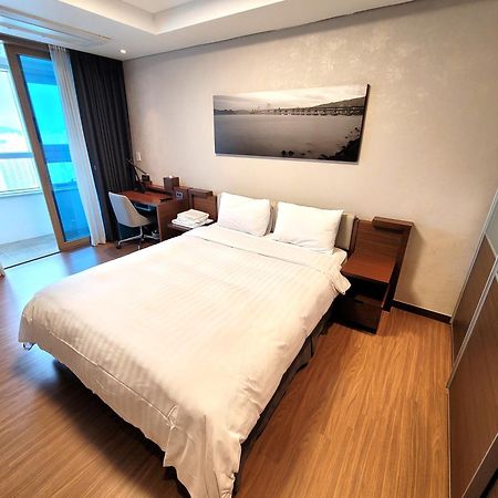 W Residence Hotel Busan Exterior photo